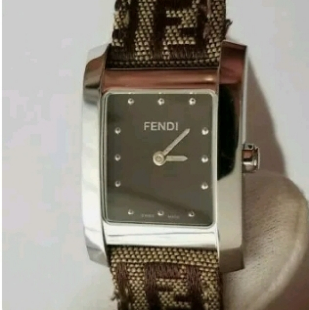 AUTHENTIC Fendi Orologi Watch